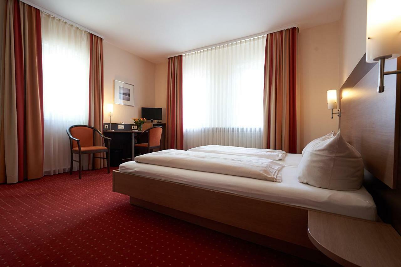 Hotel Gasthof Koenig Karl Freudenstadt Esterno foto